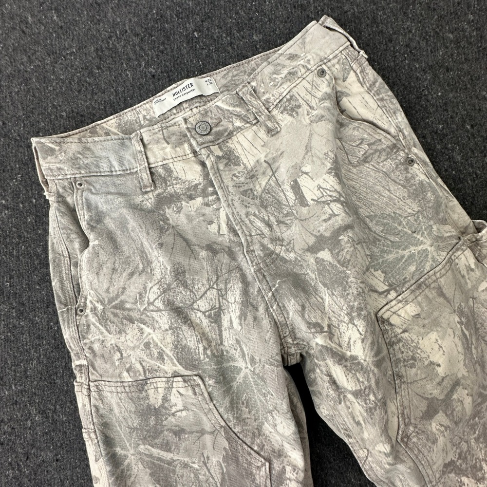 Hollister Loose Carpenter Pant Mens 26x30 Camo Tree Print Utility Skate Gorpcore